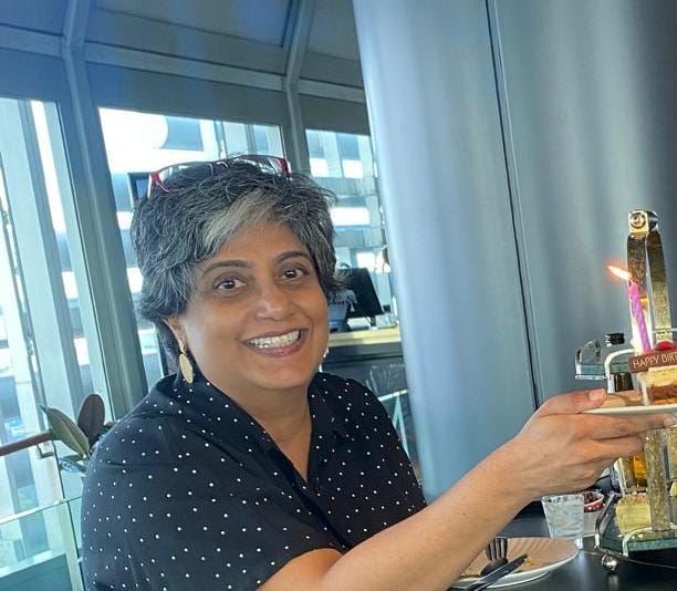 Jenny Vaz, Founder of Dez